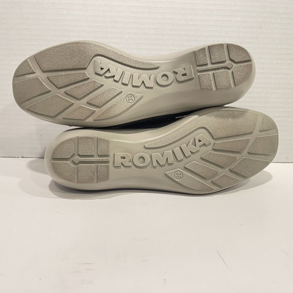 ROMIKA Women's Cassie 55 Charcoal Black Leather Mary Jane Casual Shoes EUC - Picture 12 of 12